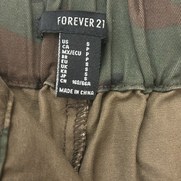 Forever 21 Cargo Pants - Size S - Picture 2 of 3